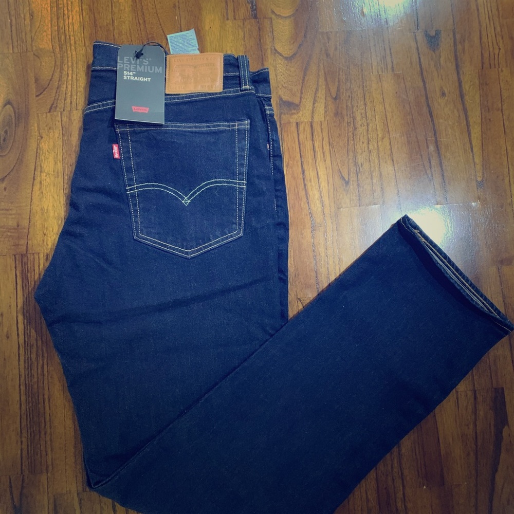 Levi’s Straight Fit Jeans